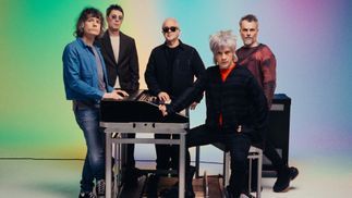 Indochine sort le court-métrage de "L'amour fou"