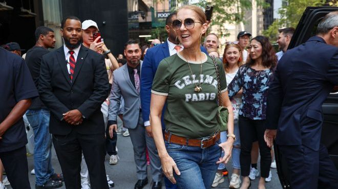 Céline Dion : des affiches mystérieuses à Paris